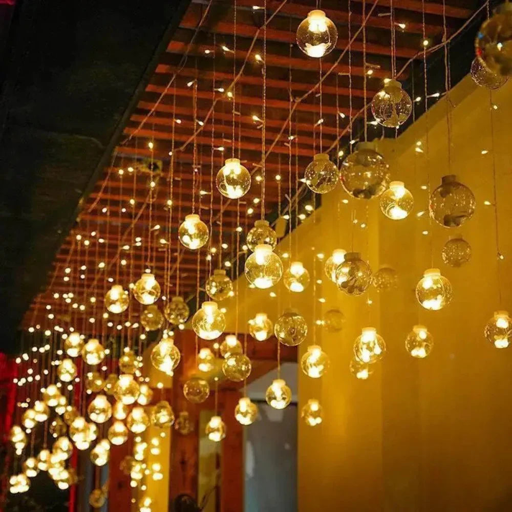 Guirnalda de luces LED solares decorativas para exteriores, 3 metros, bombillas colgantes resistentes a la intemperie para patio, jardín, pérgola, terraza y patio trasero | Thomler