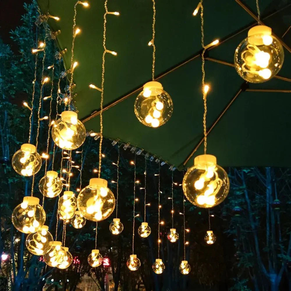 Guirnalda de luces LED solares decorativas para exteriores, 3 metros, bombillas colgantes resistentes a la intemperie para patio, jardín, pérgola, terraza y patio trasero | Thomler