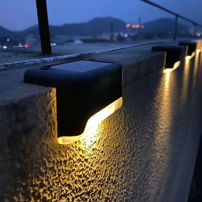 Lámpara solar para escalones exteriores, resistente a la intemperie IP65 con sensor automático de anochecer a amanecer, iluminación para escaleras, jardín, caminos, patio y porche | Thomler