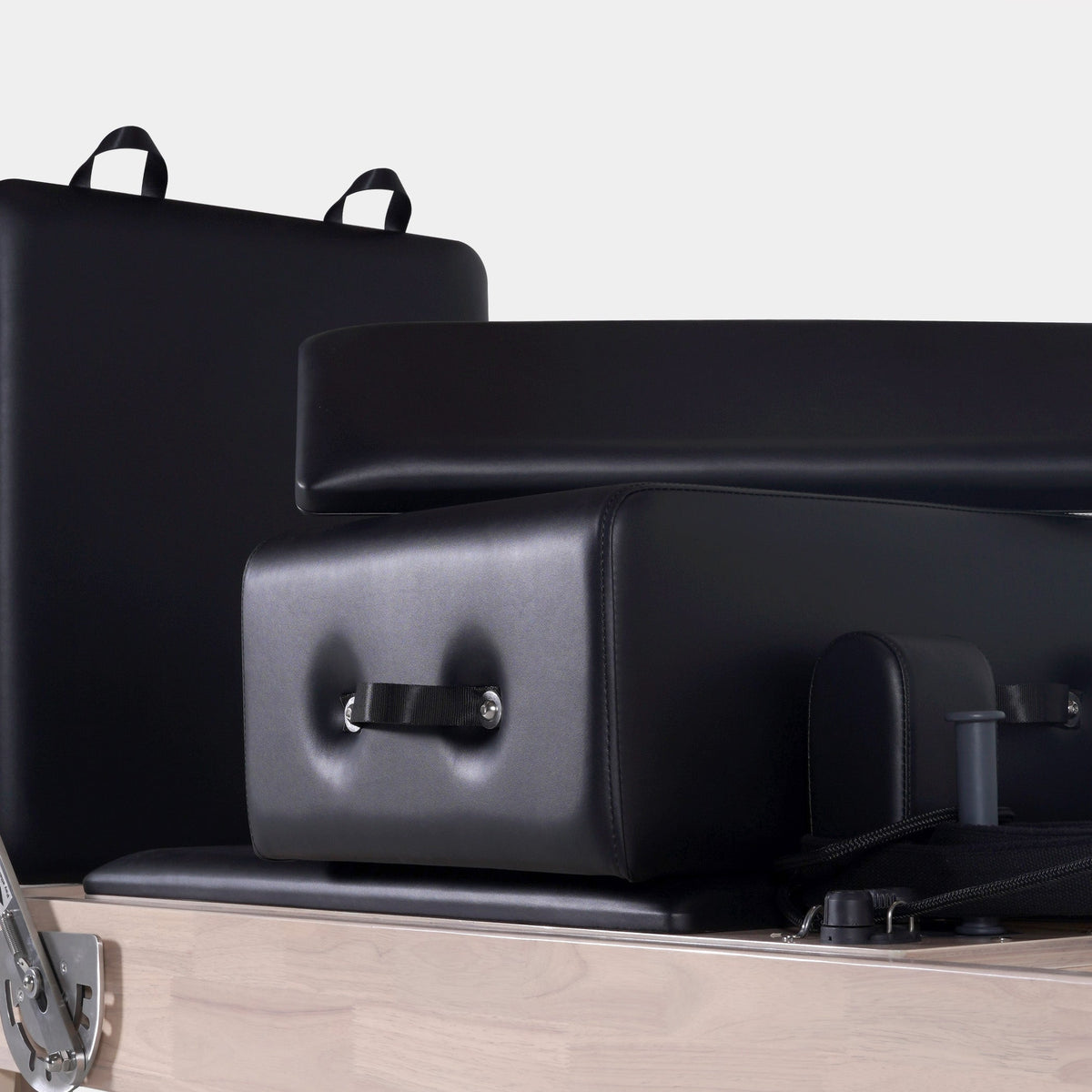 Classic Pilates Reformer – Studio Bundle