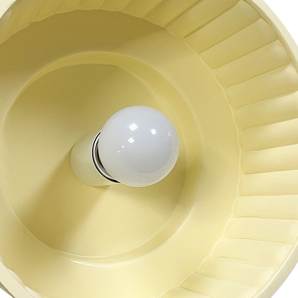 Dimmbare flache Deckenleuchte für Schlaf- und Wohnzimmer, geripptes Kunstharz, 23 cm, skandinavisch-japanisch inspiriert, sanfte Deckenbeleuchtung, L | Thomler