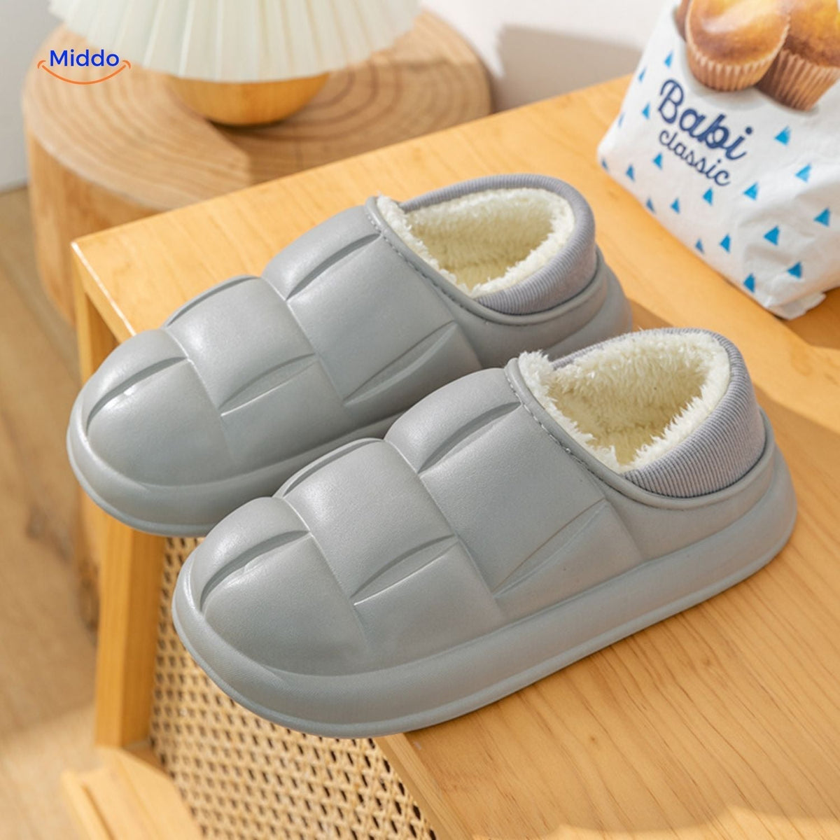Indoor-Outdoor Slippers with Removable Plush Liner – Anti-Slip Cotton House Shoes for Fall & Winter