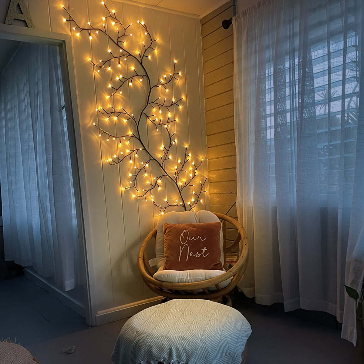Rama de luz LED flexible de 8 pies, enredadera decorativa con control remoto, temporizador y ramas de alambre de cobre ajustables para decoración del hogar, repisa, sala de estar, dormitorio, interior | Thomler